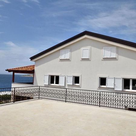 Apartments Villa Sofia Martinšćica Exterior foto