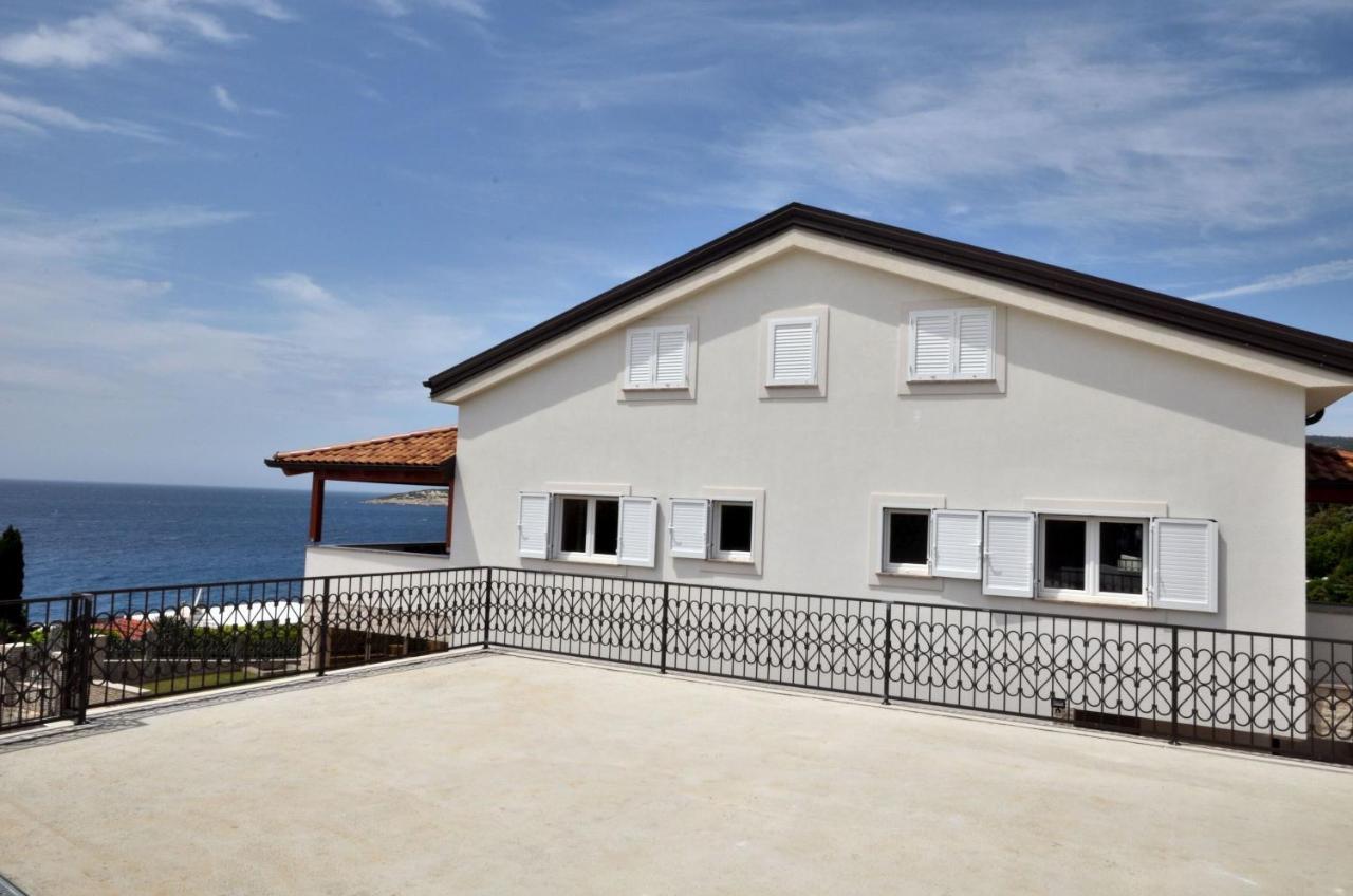 Apartments Villa Sofia Martinšćica Exterior foto